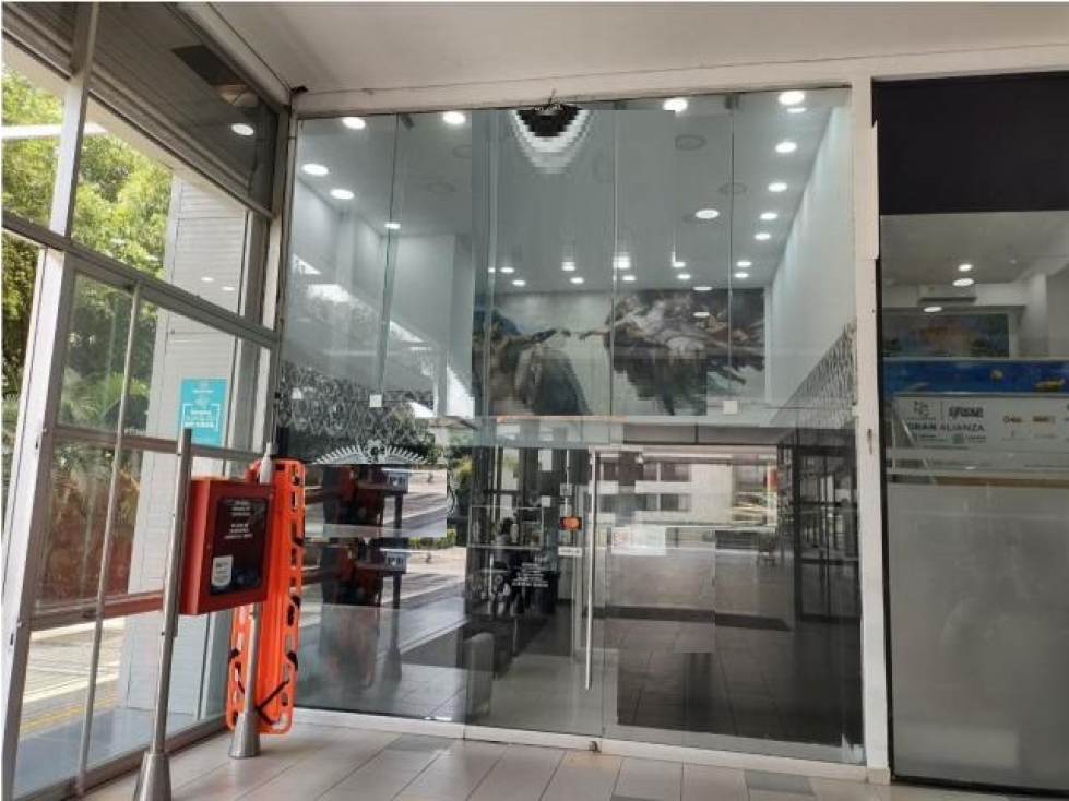 Retail space for rent in Cali, Cali