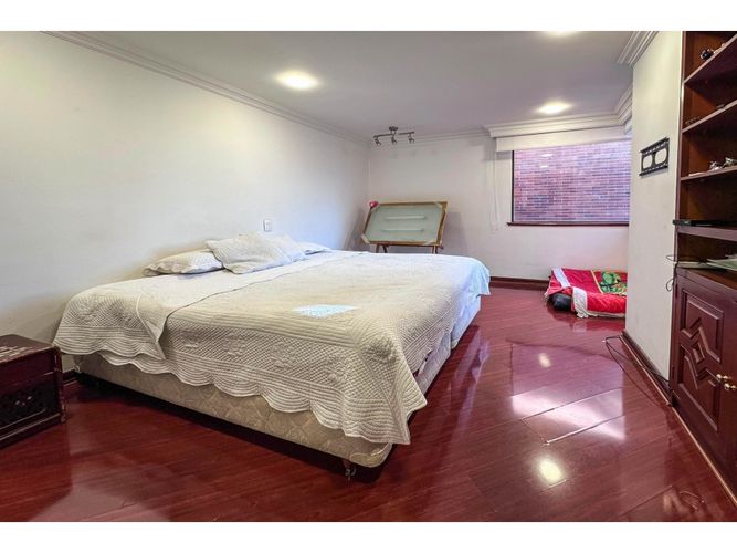 Apartamento de 4 alcobas en venta en La Calleja, Bogotá, 316 m² · foto 10 de 20