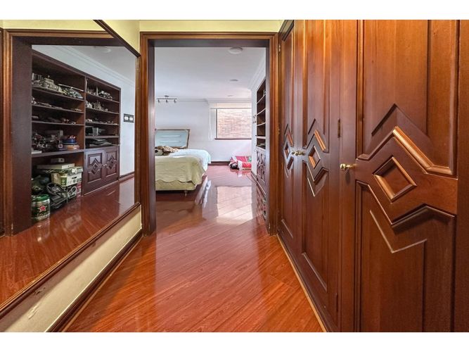 Apartamento de 4 alcobas en venta en La Calleja, Bogotá, 316 m² · foto 15 de 20