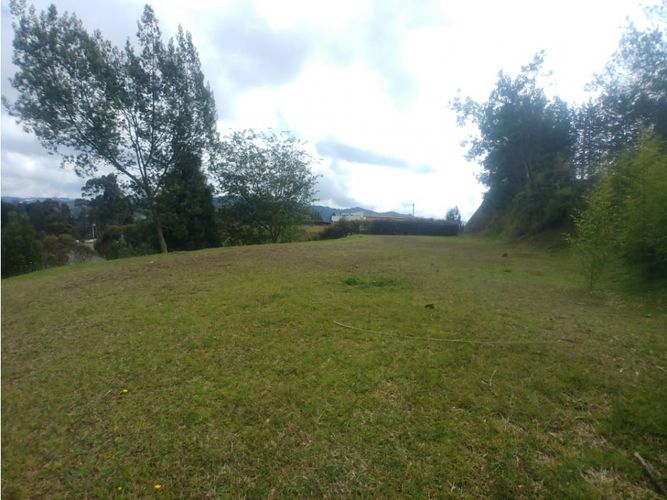 Lote en venta en El Portento, El Retiro, 2596 m² · foto 4 de 8
