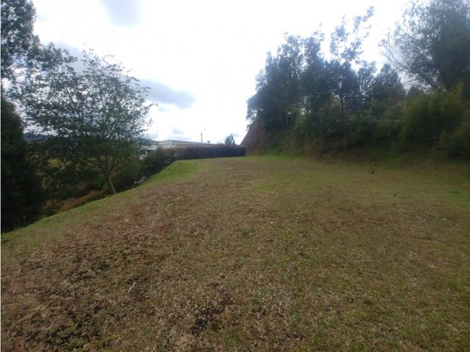 Lote en venta en El Portento, El Retiro, 2596 m² · foto 6 de 8