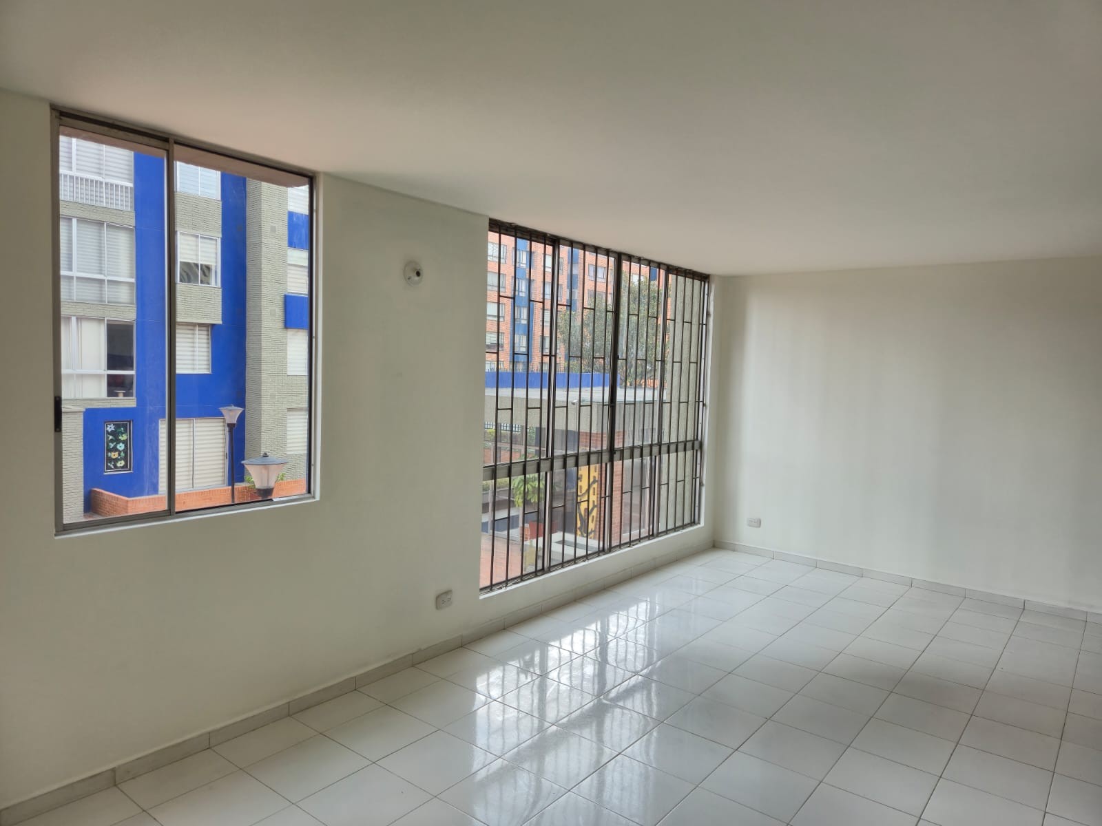 Apartamento en venta en Ciudad Salitre, Bogotá · foto 4 de 15