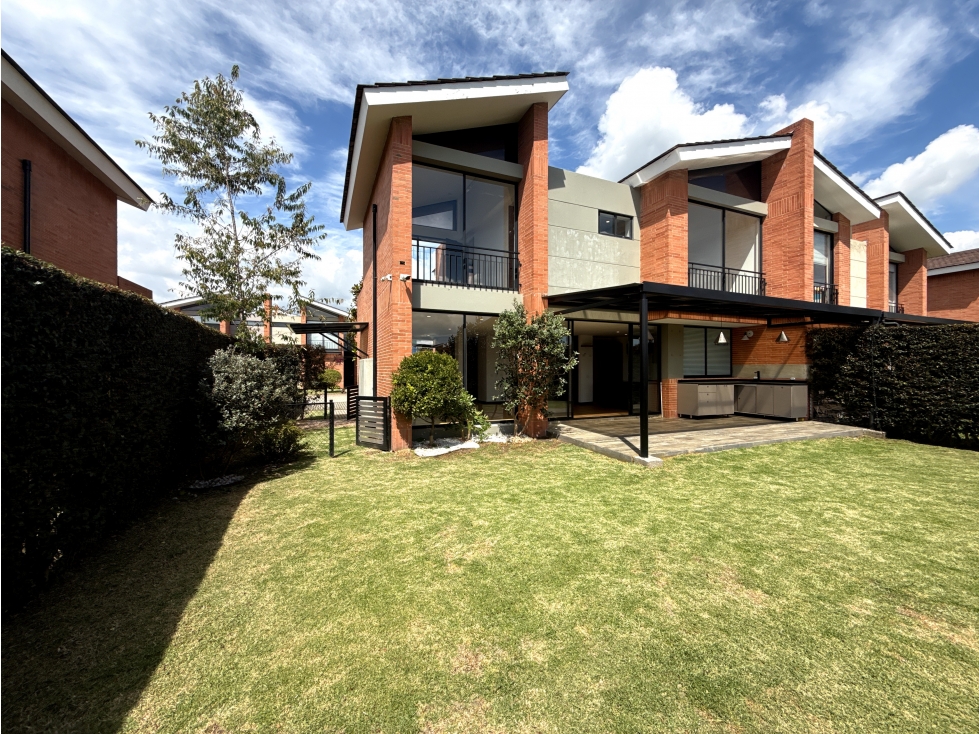 Casa en venta en Chuntame, Cajicá · foto 2 de 18