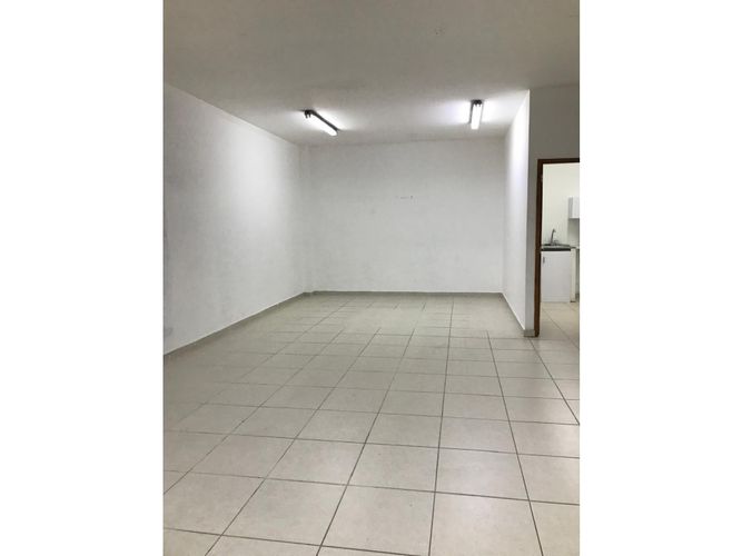 Local en arriendo en La Estrella, Manizales, 186 m² · foto 4 de 7