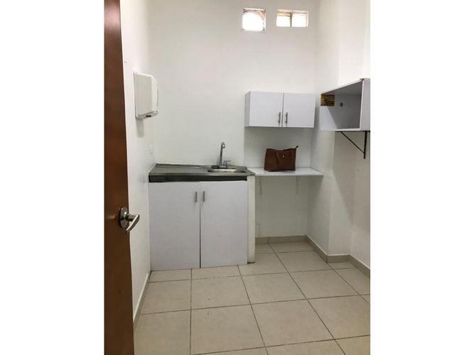 Local en arriendo en La Estrella, Manizales, 186 m² · foto 6 de 7