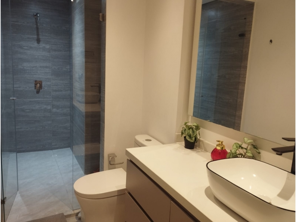 Apartamento en venta en Santa Barbara Central, Bogotá · foto 6 de 8