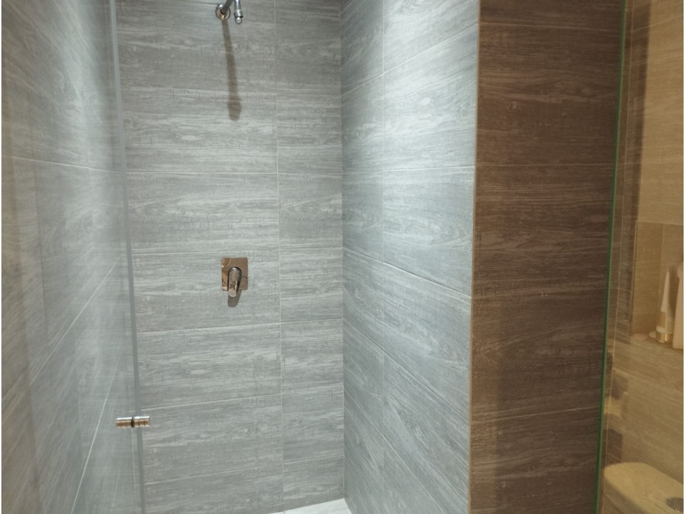 Apartamento en venta en Santa Barbara Central, Bogotá · foto 7 de 8