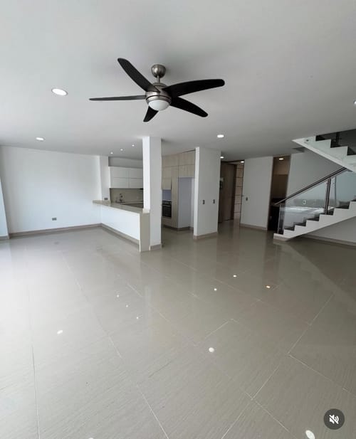 Casa de 4 alcobas en venta en Bello Horizonte, Jamundí, 280 m² · foto 3 de 9