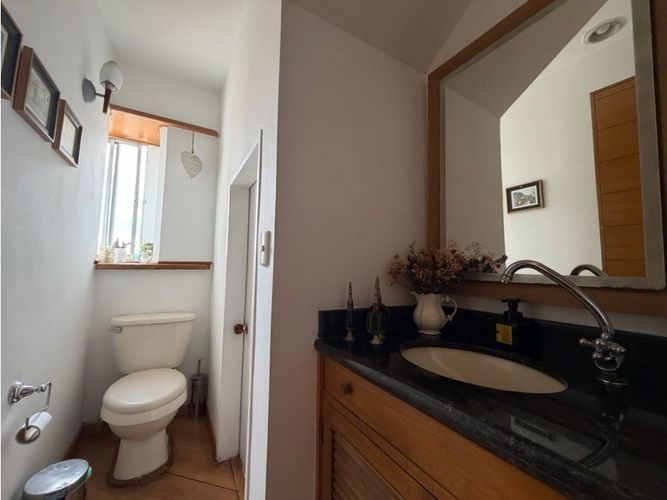 Apartamento de 3 alcobas en venta en San Lucas, Medellín, 182 m² · foto 12 de 24