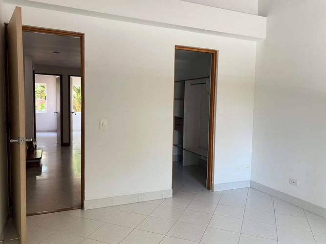 Casa de 4 alcobas en venta en El Poblado, Medellín, 175 m² · foto 12 de 20