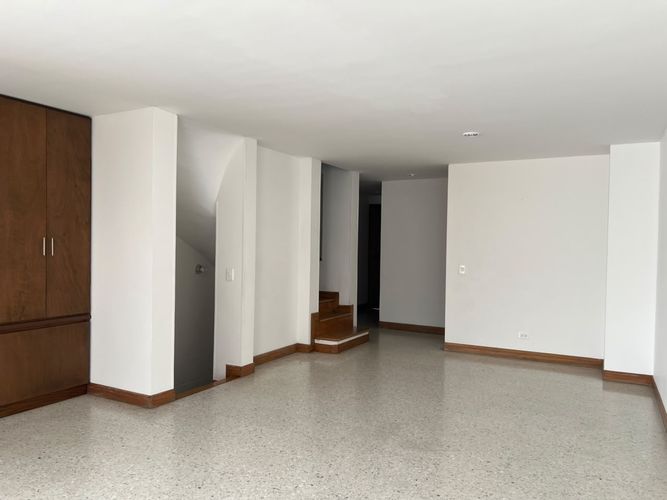 Casa de 4 alcobas en venta en El Poblado, Medellín, 175 m² · foto 6 de 20