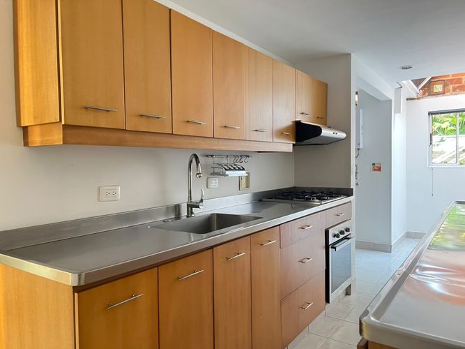 Casa de 4 alcobas en venta en El Poblado, Medellín, 175 m² · foto 3 de 20