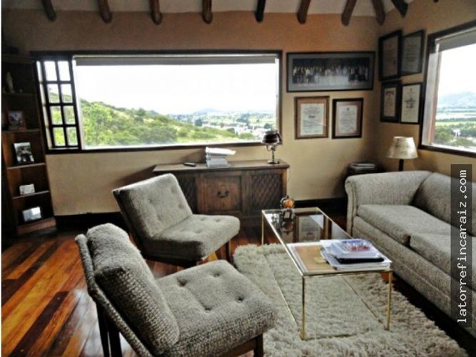 Casa de 3 alcobas en venta en Fusca, Chía, 510 m² · foto 11 de 24