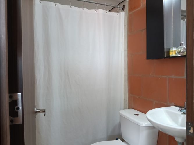 Apartamento de 3 alcobas en venta en Conjunto Residencial Abundara, Madrid, 56 m² · foto 7 de 14