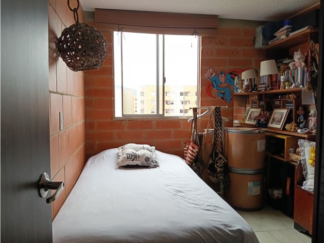Apartamento de 3 alcobas en venta en Conjunto Residencial Abundara, Madrid, 56 m² · foto 9 de 14