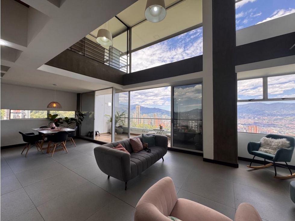 Apartamento en venta en El Tesoro, Medellín · foto 2 de 19