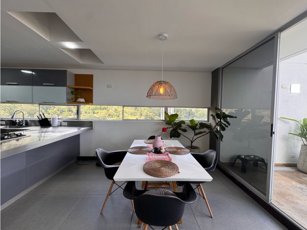 Apartamento en venta en El Tesoro, Medellín · foto 6 de 19