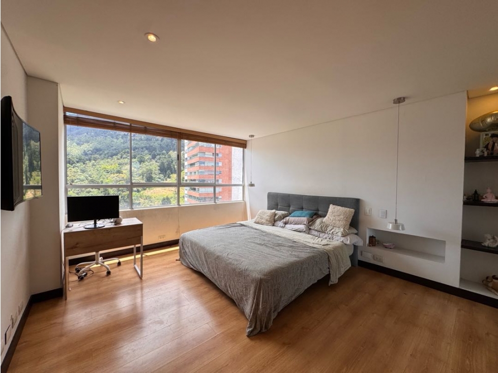 Apartamento en venta en El Tesoro, Medellín · foto 15 de 19