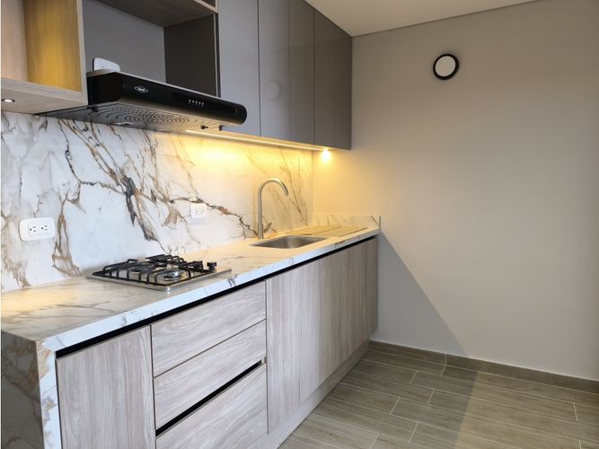 Apartaestudio en venta en Las Nieves, Bogotá, 26 m² · foto 4 de 14