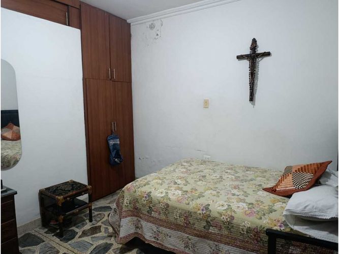 Casa de 5 alcobas en venta en El Danubio, Medellín, 160 m² · foto 23 de 24