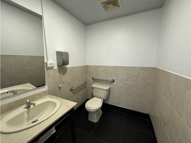 Oficina en arriendo en Ciudad Del Río, Medellín, 507 m² · foto 10 de 17