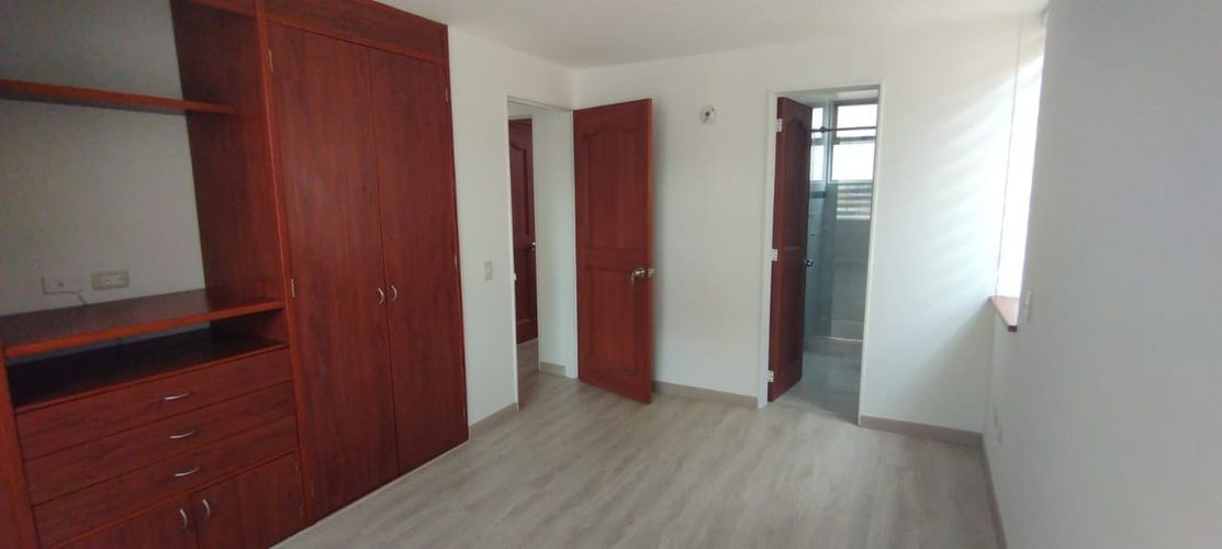 Apartamento de 3 alcobas en arriendo en Ciudad Salitre, Bogotá, 65 m² · foto 15 de 20