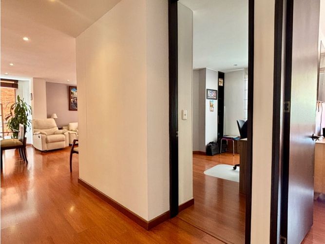 Apartamento de 3 alcobas en arriendo en Chico Norte, Bogotá, 120 m² · foto 20 de 24