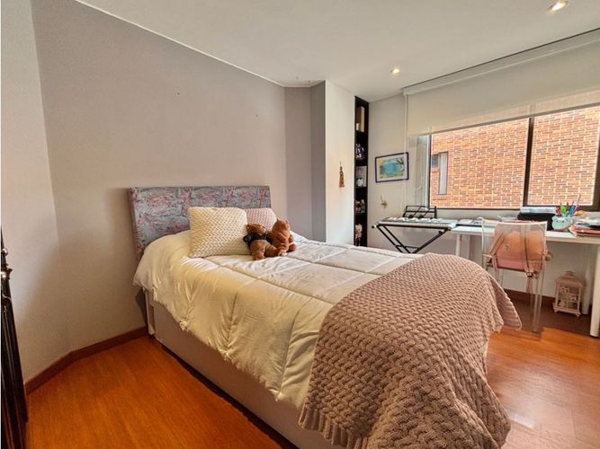 Apartamento de 3 alcobas en arriendo en Chico Norte, Bogotá, 120 m² · foto 22 de 24