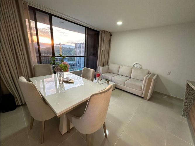 Apartamento de 3 alcobas en venta en Cañaveral, Bucaramanga, 80 m² · foto 3 de 14