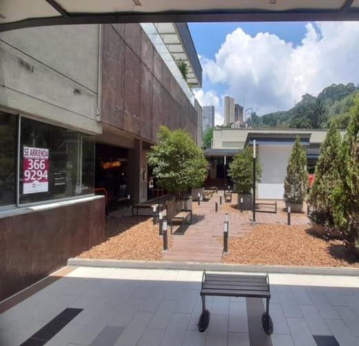 Local en arriendo en Castropol, Medellín, 6 m² · foto 5 de 6