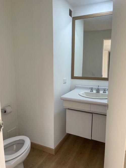 Oficina en arriendo en Santa Maria De Los Angeles, Medellín, 42 m² · foto 4 de 10
