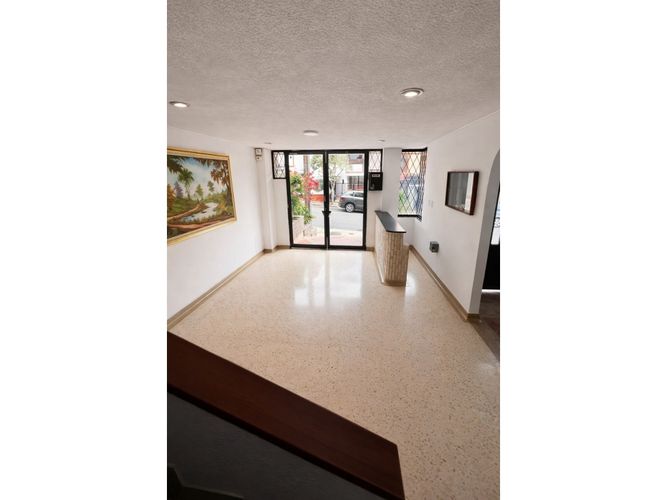 Apartamento en venta en La Floresta, Bucaramanga · foto 2 de 9