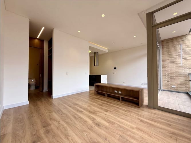 Apartaestudio en venta en Chico Norte, Bogotá, 58 m² · foto 6 de 24