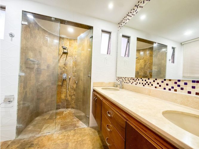 Casa de 4 alcobas en venta en Cabecera Del Llano, Bucaramanga, 175 m² · foto 20 de 24