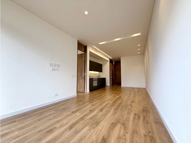 Apartaestudio en venta en Chico Norte, Bogotá, 78 m² · foto 3 de 21