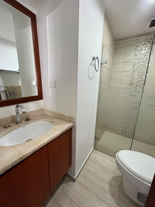 Casa de 4 alcobas en venta en Prados Del Norte, Cali, 160 m² · foto 21 de 24