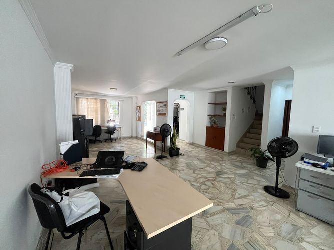 Casa de 4 alcobas en venta en Prados Del Norte, Cali, 160 m² · foto 11 de 24