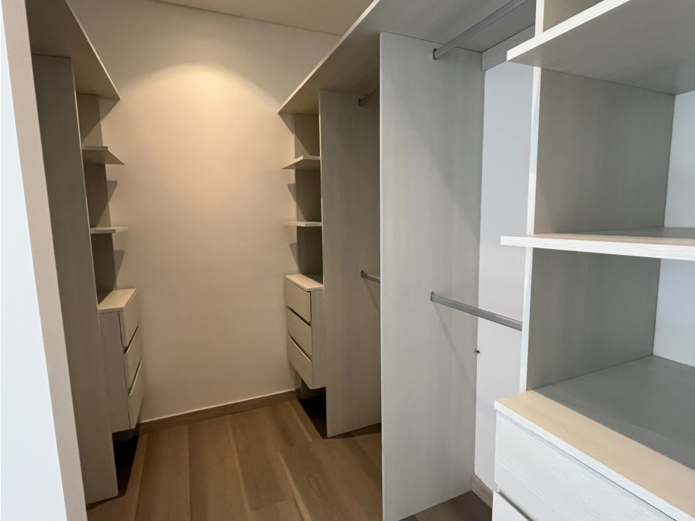Apartamento en venta en El Virrey, Bogotá · foto 9 de 12
