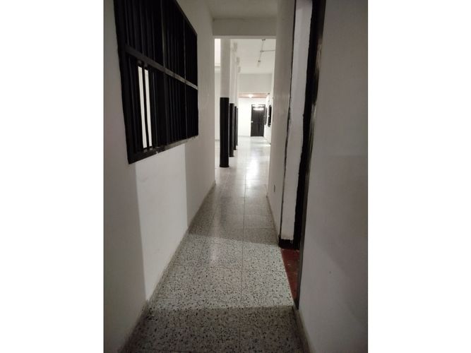 Casa de 20 alcobas en arriendo en Sector Plaza De Bolivar, Pereira, 900 m² · foto 6 de 21