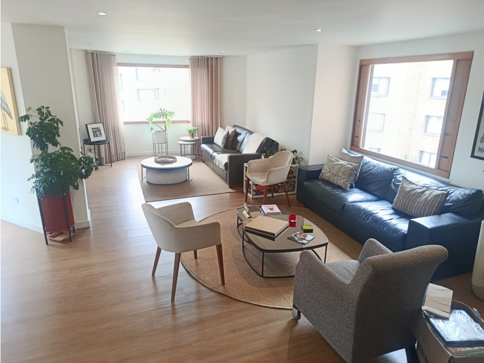 Apartamento en Arriendo en La Calleja, Bogotá