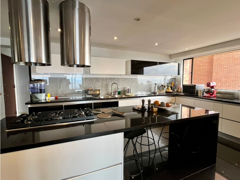 Apartamento en venta en Chicó Alto, Bogotá · foto 16 de 24