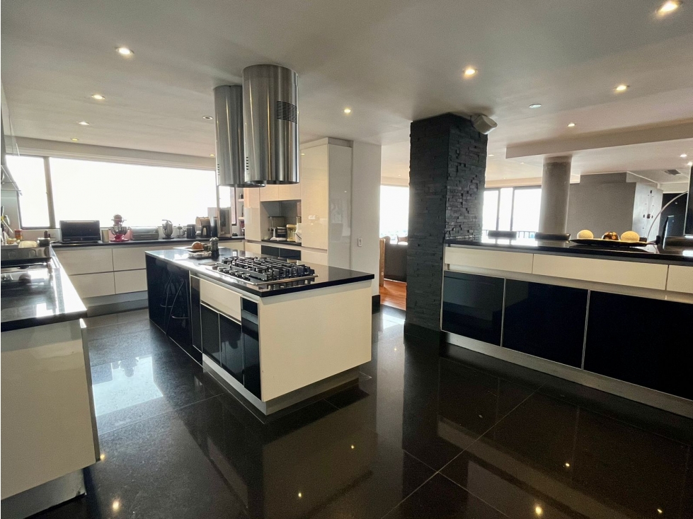 Apartamento en venta en Chicó Alto, Bogotá · foto 18 de 24