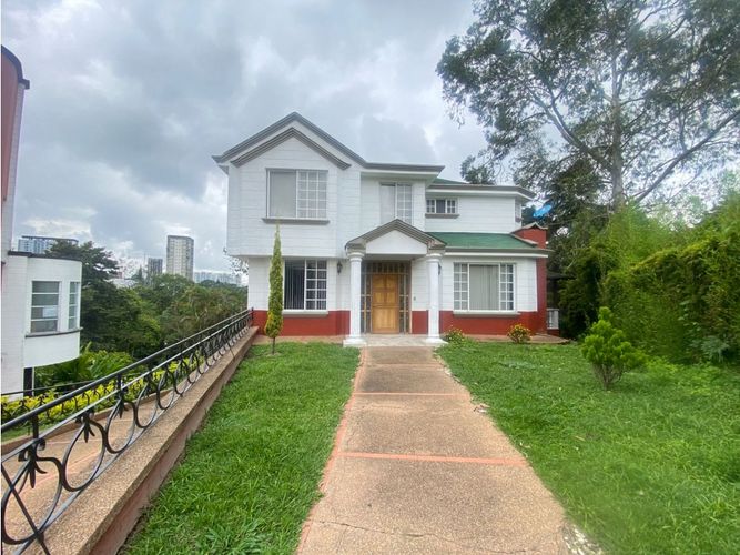 Casa de 5 alcobas en venta en Rio Bamba, Armenia, 315 m² · foto 9 de 23