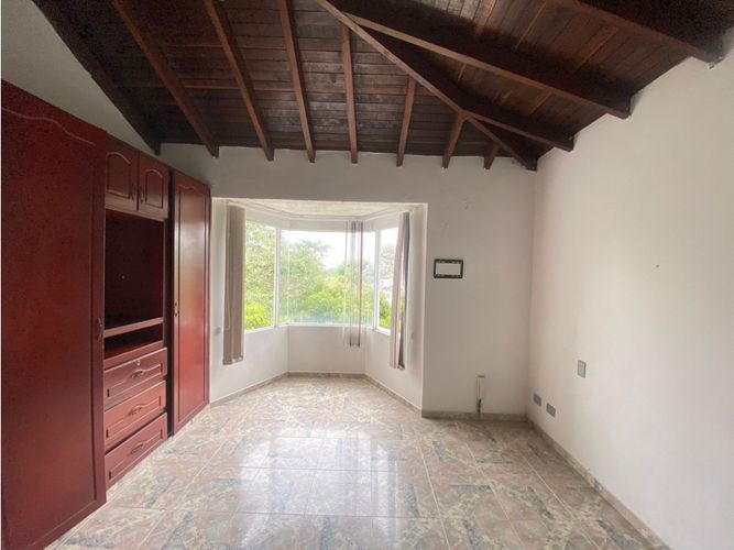 Casa de 5 alcobas en venta en Rio Bamba, Armenia, 315 m² · foto 19 de 23