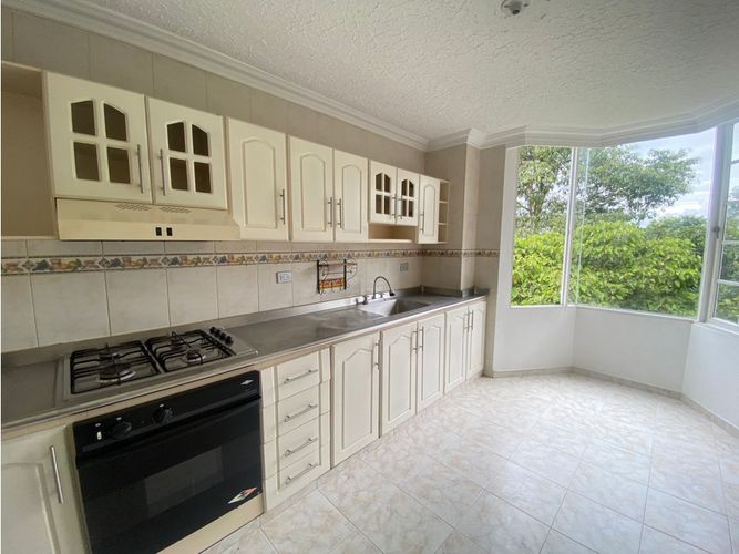 Casa de 5 alcobas en venta en Rio Bamba, Armenia, 315 m² · foto 23 de 23