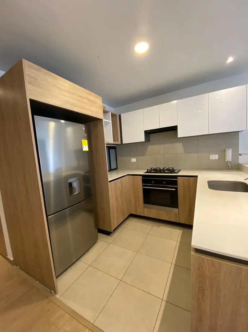 Apartamento en venta en Ciudad Salitre, Bogotá · foto 6 de 13