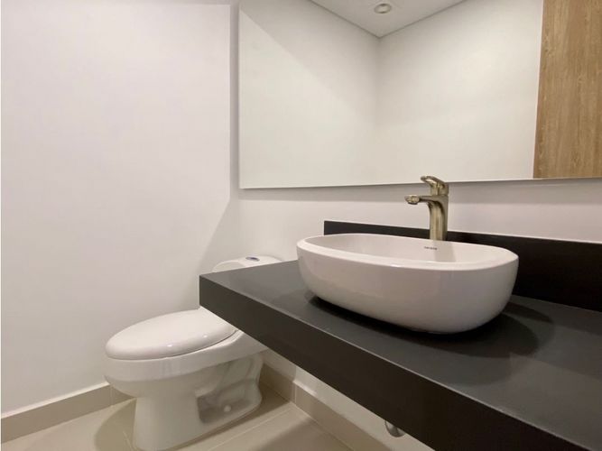 Apartamento en venta en Santa Barbara Central, Bogotá · foto 6 de 13