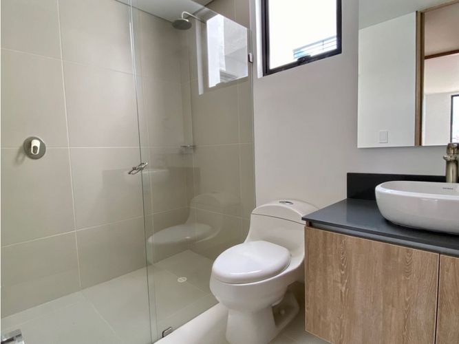Apartamento en venta en Santa Barbara Central, Bogotá · foto 9 de 13
