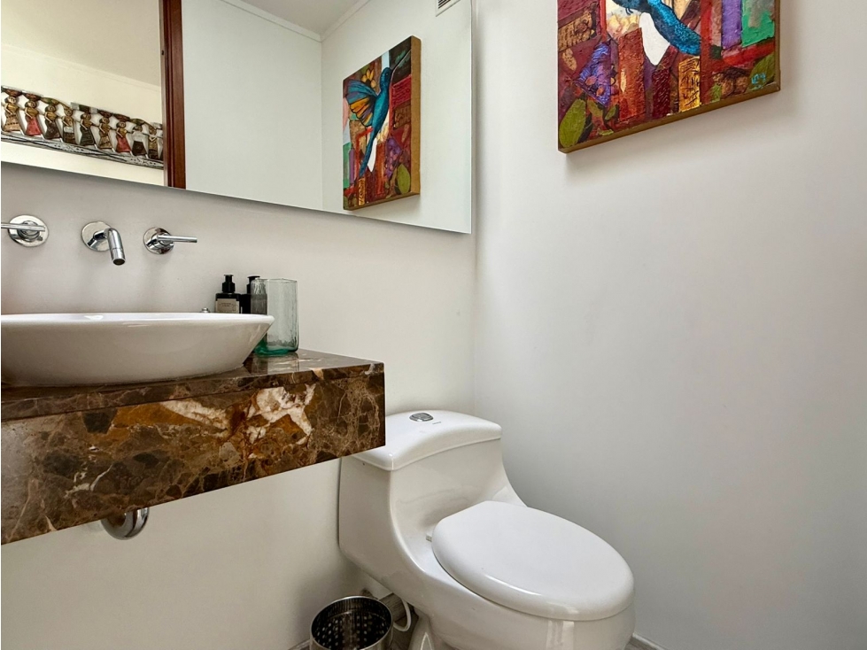 Apartamento en venta en Santa Barbara, Bogotá · foto 4 de 17