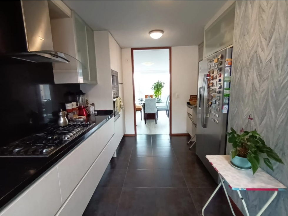 Apartamento en venta en Santa Barbara, Bogotá · foto 6 de 17